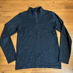 Men's Navy Lululemon Metal Vent Tech 1/2 Zip Pullover Size S